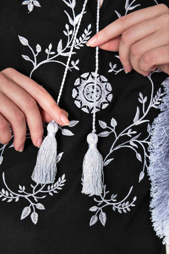 Women's embroidered shirt "Сhumatsʹkyy shlyakh" black - a combination of strength and tradition