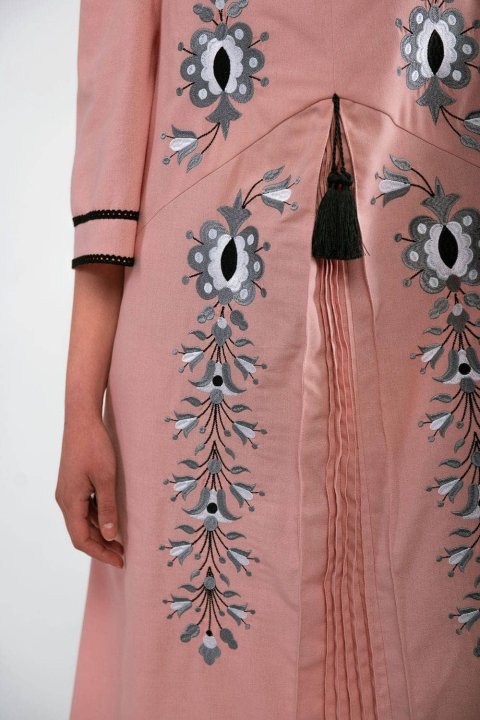 Robe brodée pour femme "Lozova" Poudre de 2KOLYORY