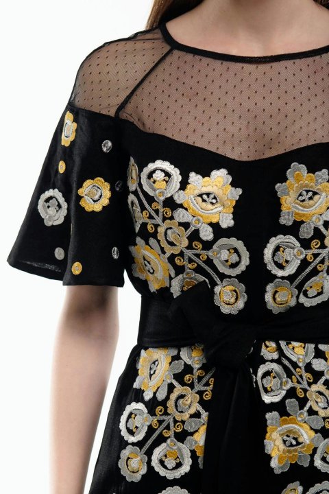 Besticktes Damenkleid „Jahidka“ Schwarz von 2KOLYORY