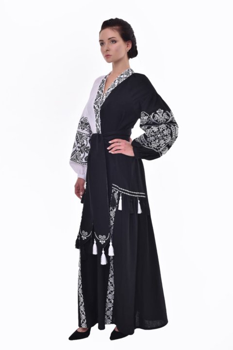 Robe brodée pour femme „Zhasmin” par 2KOLYORY