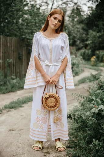 Dress embroidered Knyajna