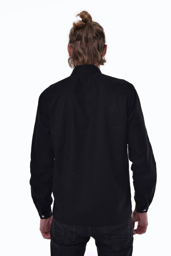 Men's black embroidered shirt "Zvaga" - elegance and Ukrainian tradition