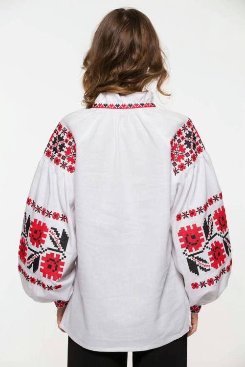 Paired embroidery "Kviti zori" - harmony and tenderness of the Ukrainian style.