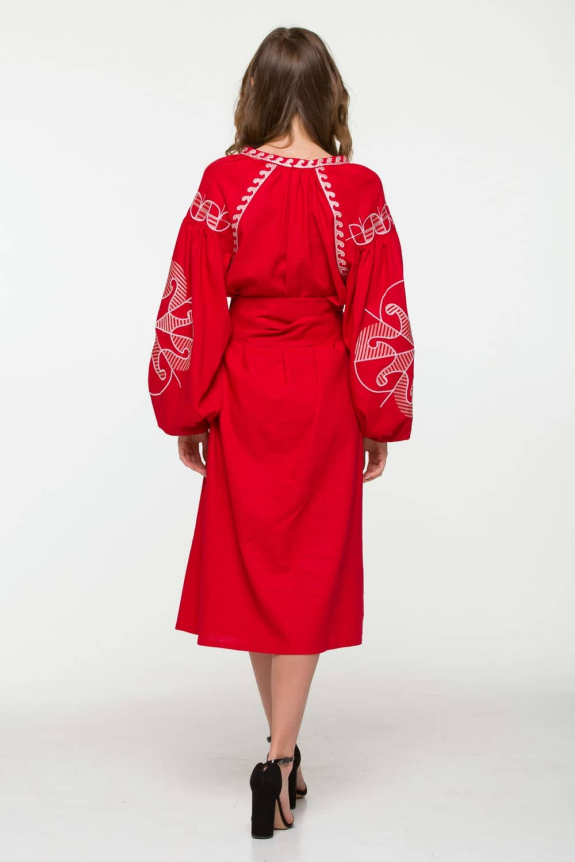 Сукні вишиванки для мами та дочки "Веснянка" бордо – стиль і єдність у сімейному образі.