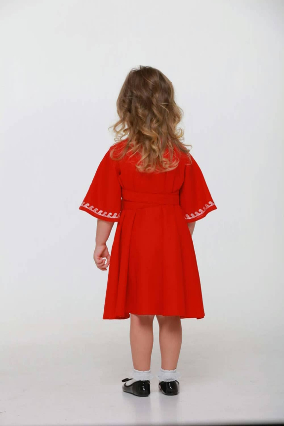 Сукні вишиванки для мами та дочки "Веснянка" бордо – стиль і єдність у сімейному образі.