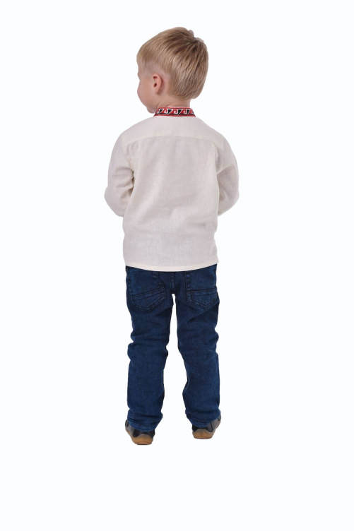 "Oberig" embroidered shirt for boys is a stylish symbol of traditions and protection.