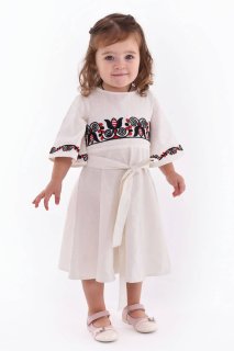 Embroidered dress for girls "Beregynia" - tenderness and protection of Ukrainian traditions.