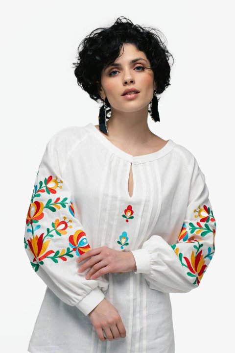 Vyshyvanka pour femme „Dykan’ka” couleur lait par 2KOLYORY