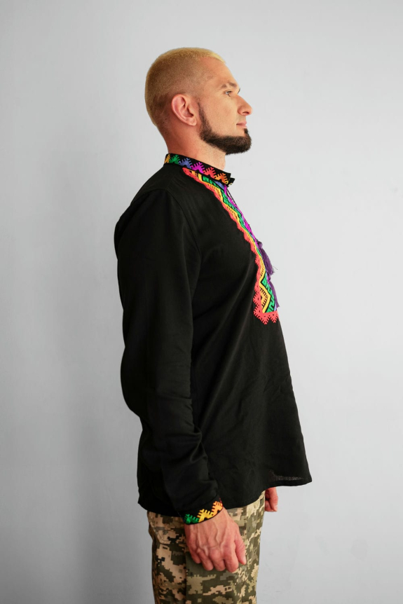 Men's Vyshyvanka Veselka black