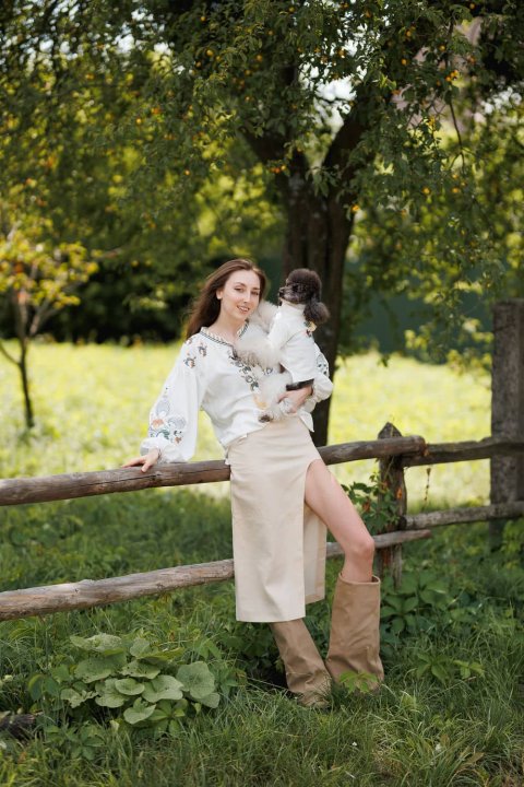 Ie de damă „Mariana” crem de la 2KOLYORY