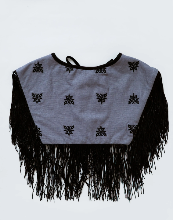 Bestickter Kragen-Cape „Chorna Zirka“ – 2KOLYORY