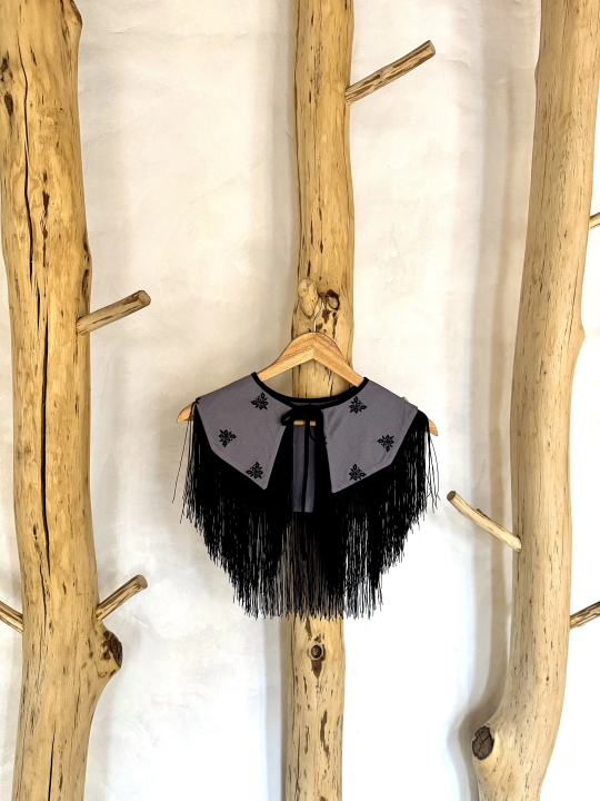 Cuello-capa bordado „Chorna Zirka” – 2KOLYORY