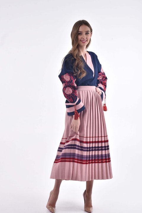 Saia "Bogema" plissada de malha rosa - elegância e estilo moderno.