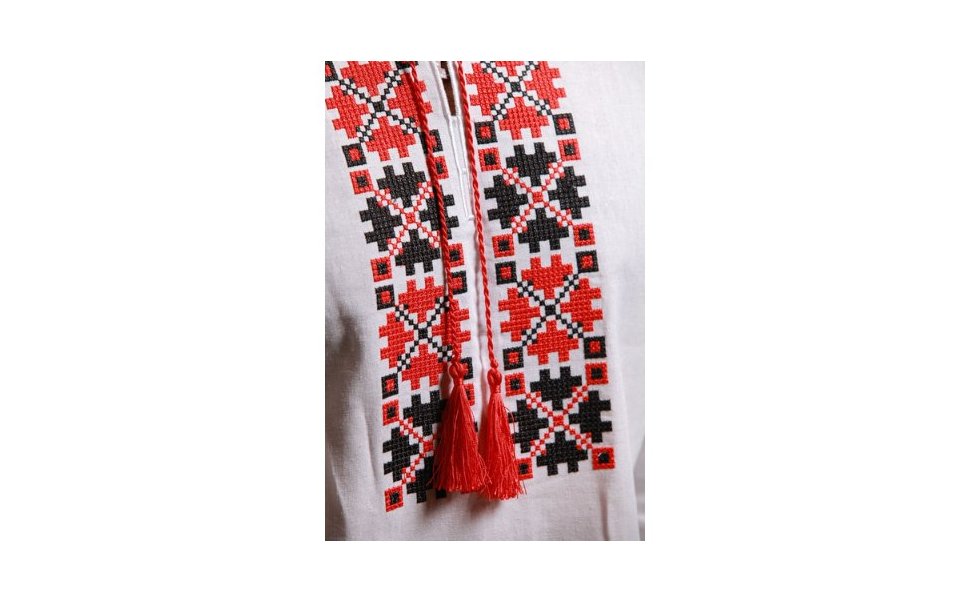 Що символізують та означають кольори візерунків на вишивці?